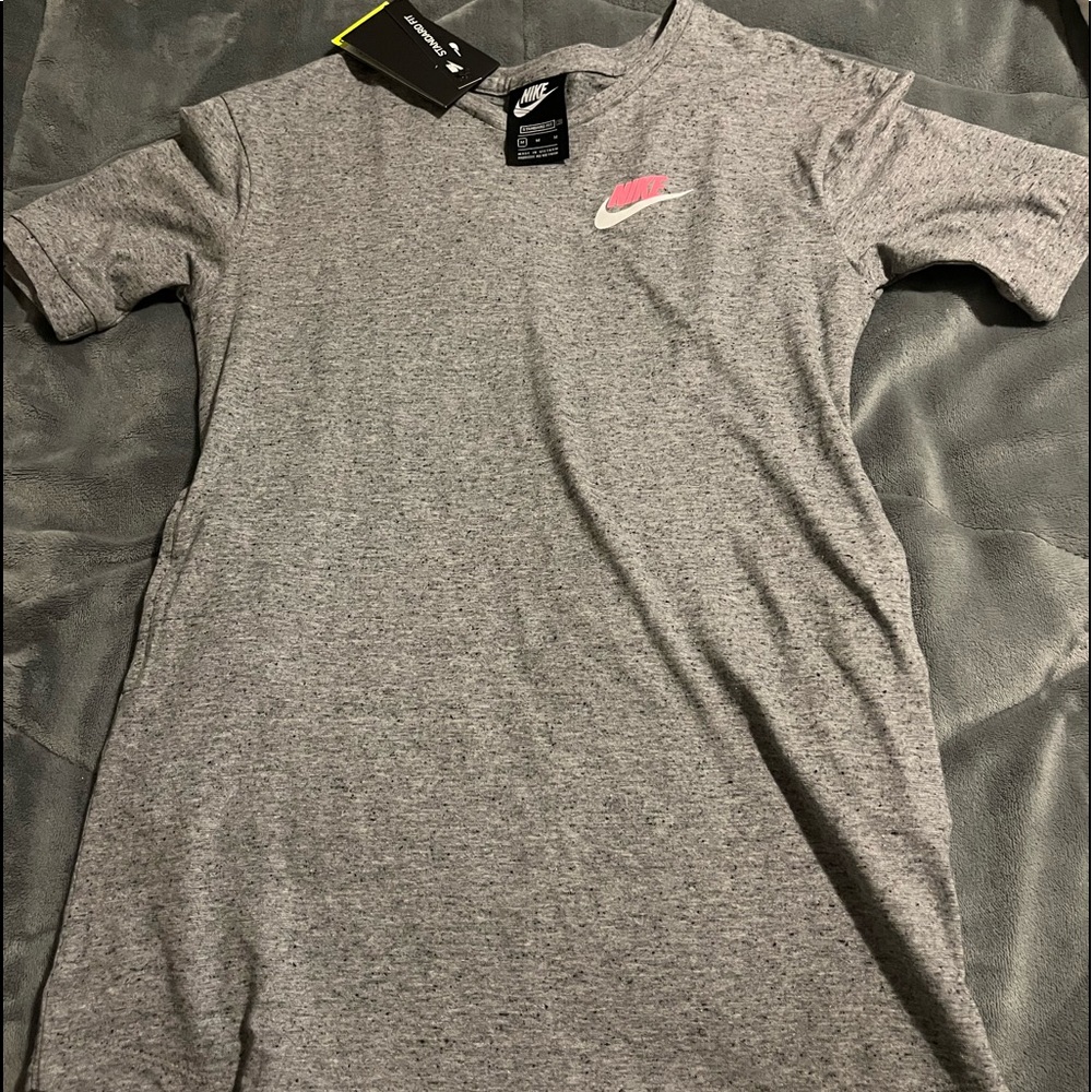 Girls medium grey Nike dress.